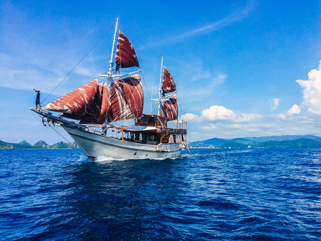 komodo-journey-with-nyaman-boat