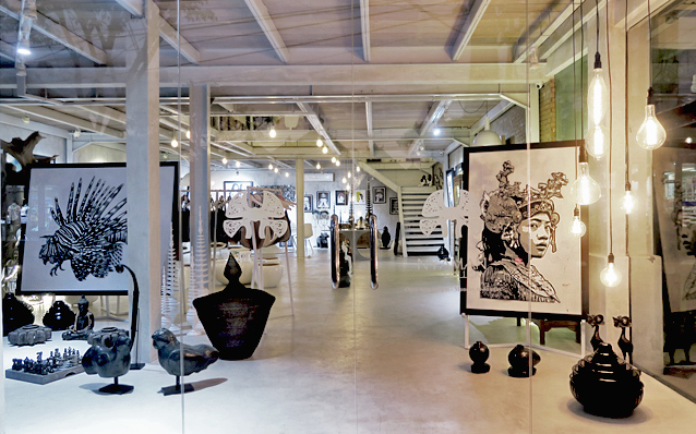 Nyaman Gallery