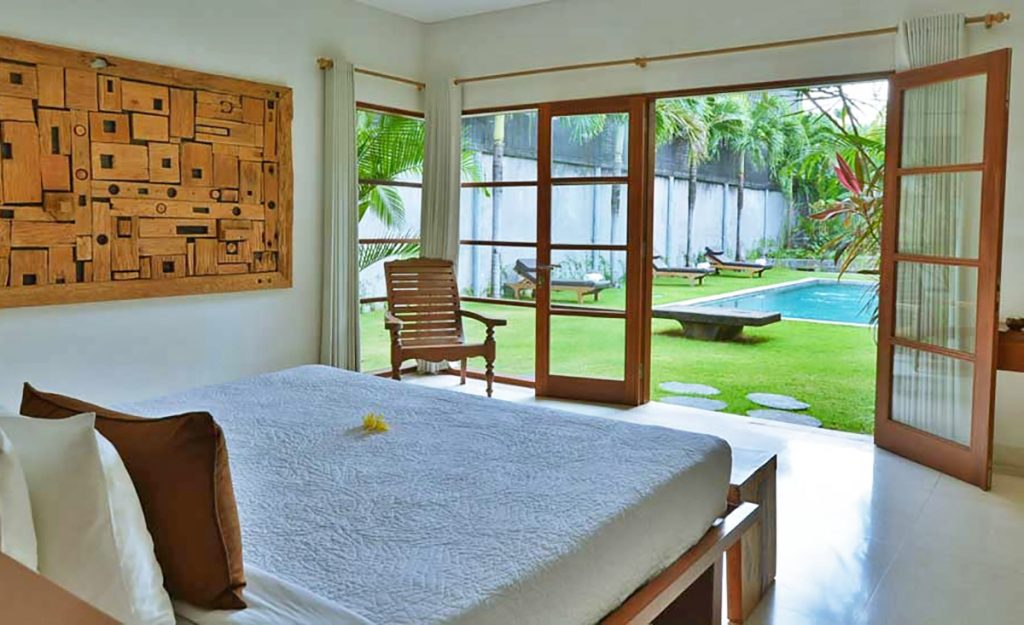 villa-chocolat-seminyak-bali-pool-view-master-bedroom