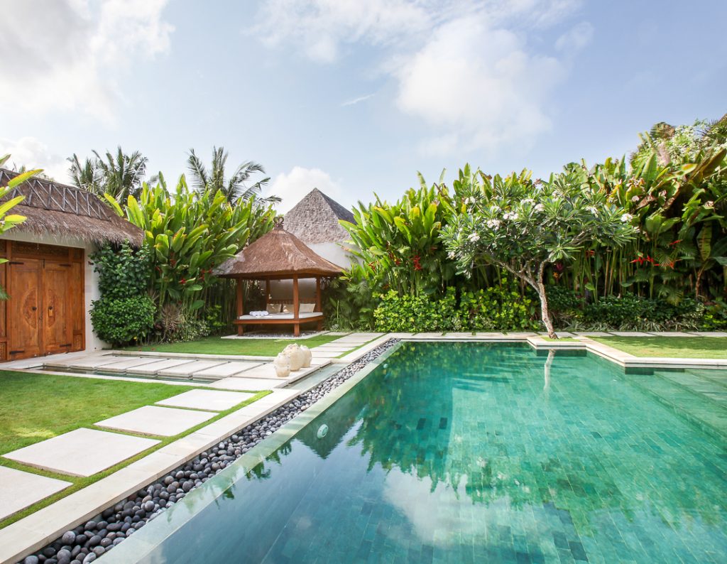 Nyaman-Villas-Swimming-Pool-and-a-cosy-nook